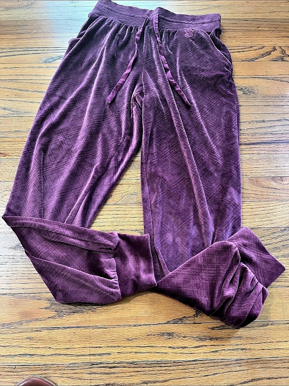 Victoria's Secret velvet25 Jogger Pants in Purple Size Small